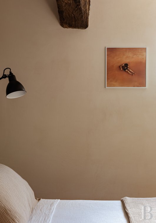 Dans le Gard, en bordure de l’Ardèche, un ancien mas restauré au milieu des oliviers, des vignes et des lavandes - photo  n°24